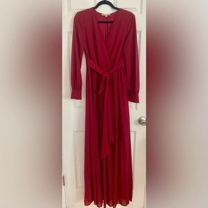 Deep red. Size Medium. Second owner. Worn once for photo shoot